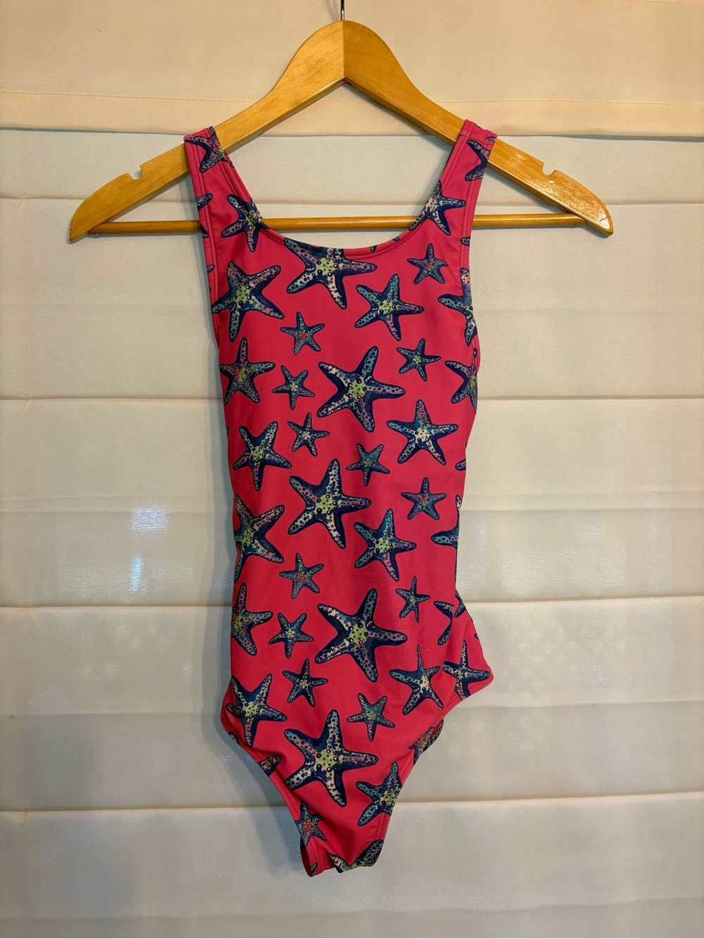 Lands' End Pink Starfish Print Girls' One-Piece Swimsuit - Picture 1 of 3
